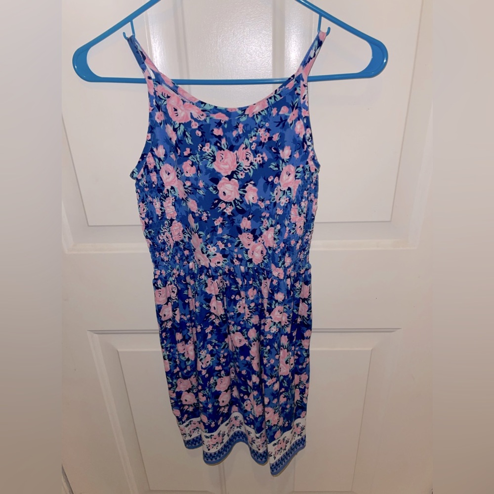 Girls dress